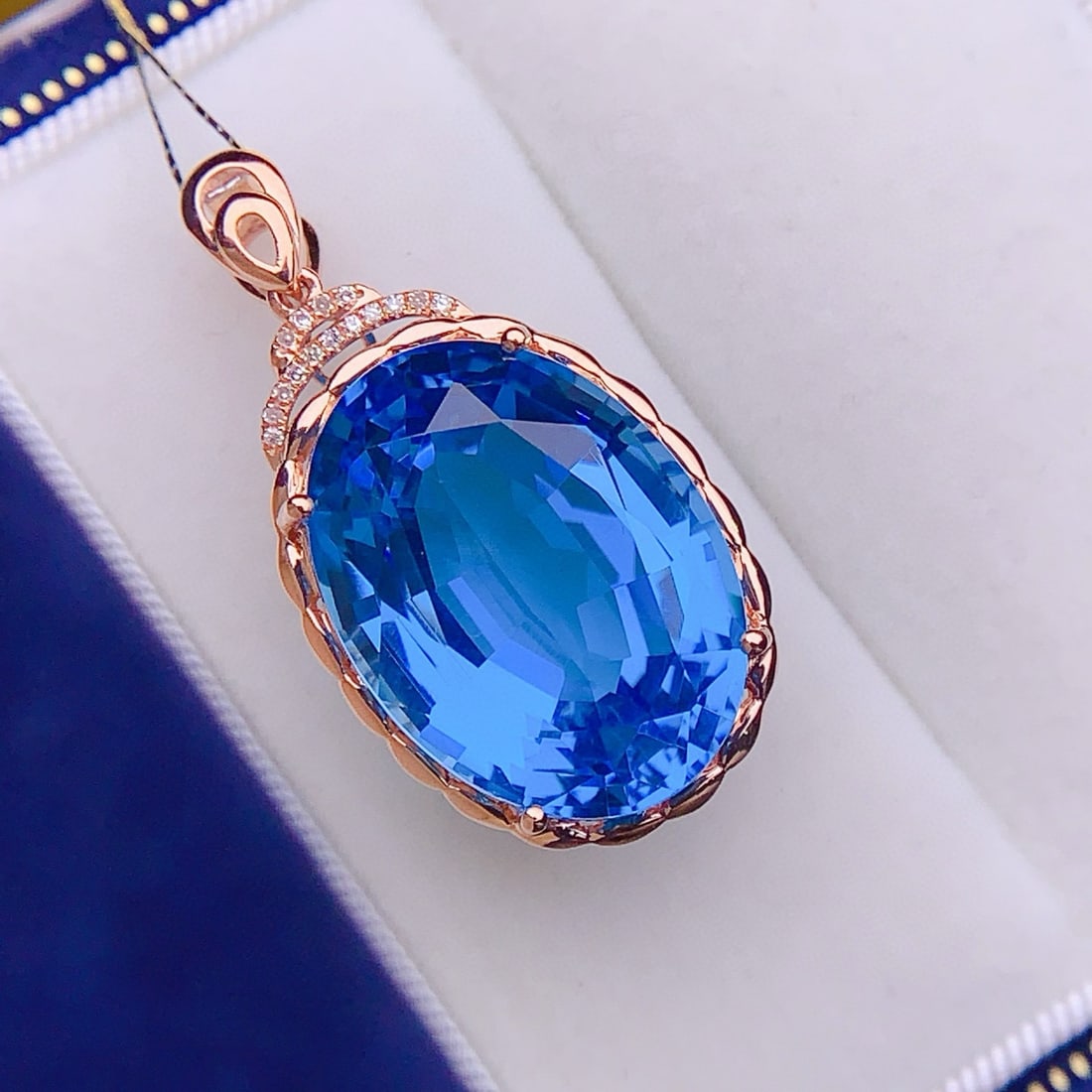 14k Gold 22.64 Ctw Natural Topaz & Diamond Pendant( Without Chain ) - 3