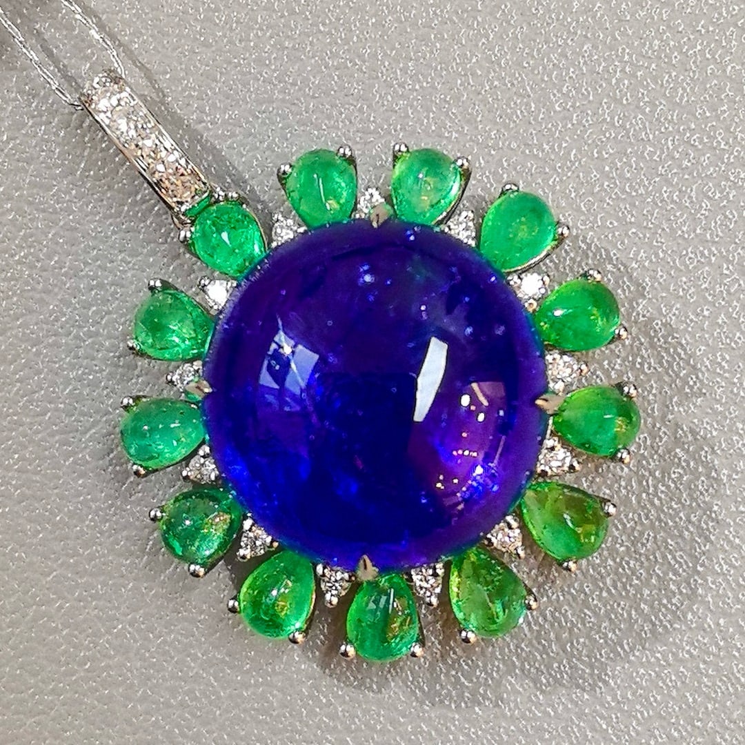 14k Gold 20.00 Ctw Natural Tanzanite & Emerald Pendant( Without Chain ) - 3