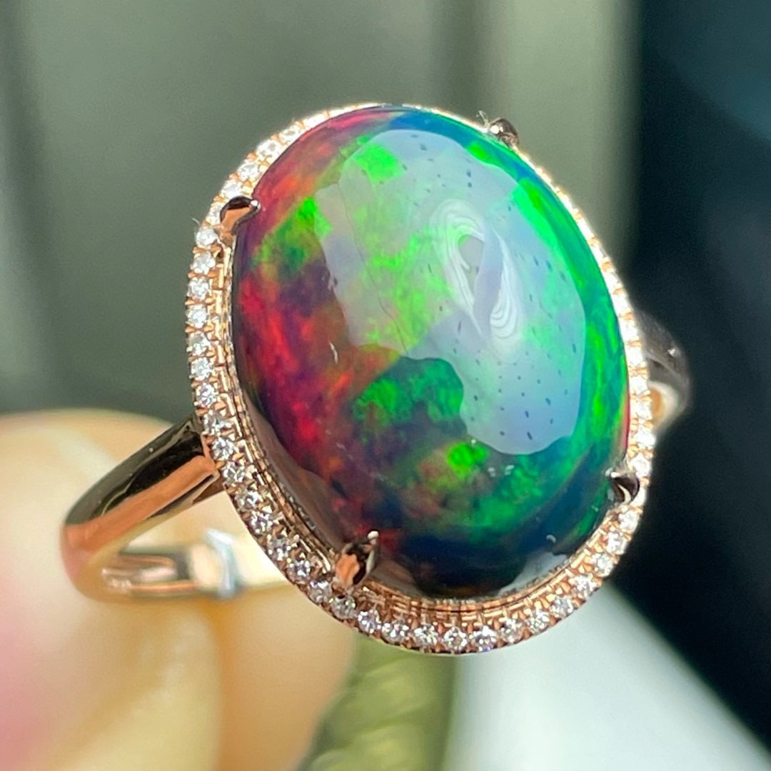 14k Gold 4.55 Ct Natural Opal & Diamond Ring - 6