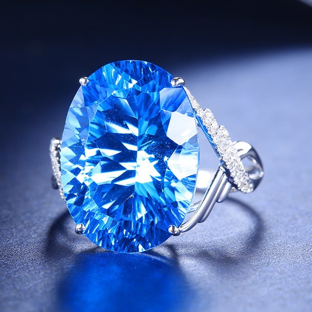 14k Gold 13.61 Ctw Natural Topaz & Diamond Ring - 2