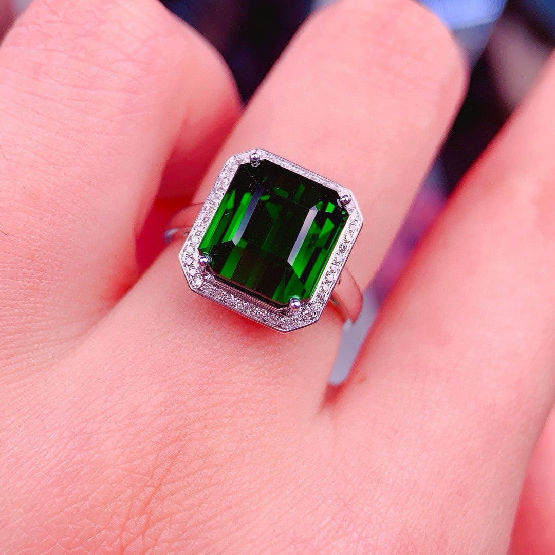 14k Gold 6.8 Ct Natural Tourmaline & Diamond Ring - 3