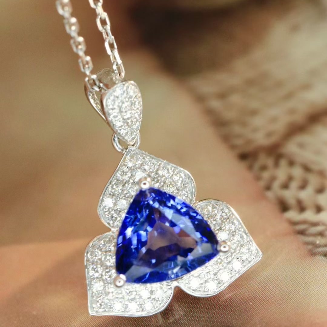 14k Gold 1.82 Ctw Natural Sapphire & Diamond Pendant( Without Chain ) - 3
