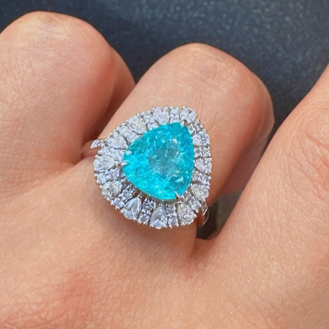 14k Gold 3.55 Ctw Natural Paraiba Tourmaline & Diamond Ring - 4