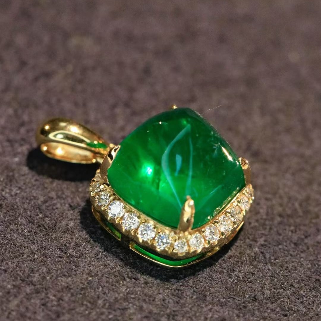 14k Gold 3.81 Ctw Vivid Green Natural Emerald & Diamond Pendant( Without Chain ) - 3