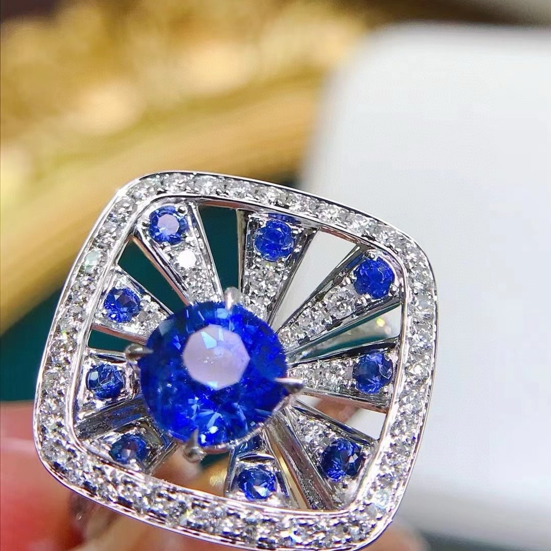 14k Gold 2.14 Ctw Natural Sapphire & Diamond Ring - 3