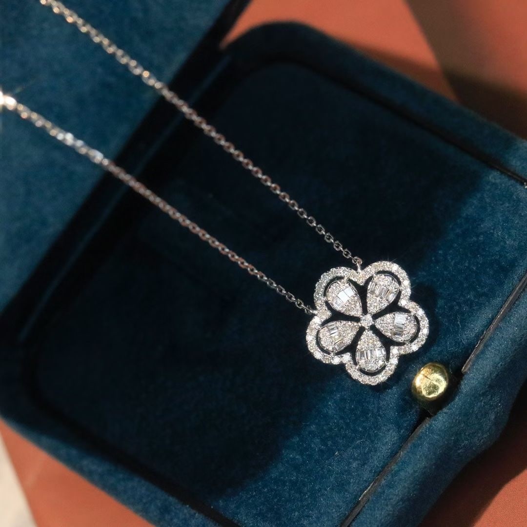 14k Gold 0.35 Ct Natural H Diamond Necklace - 5