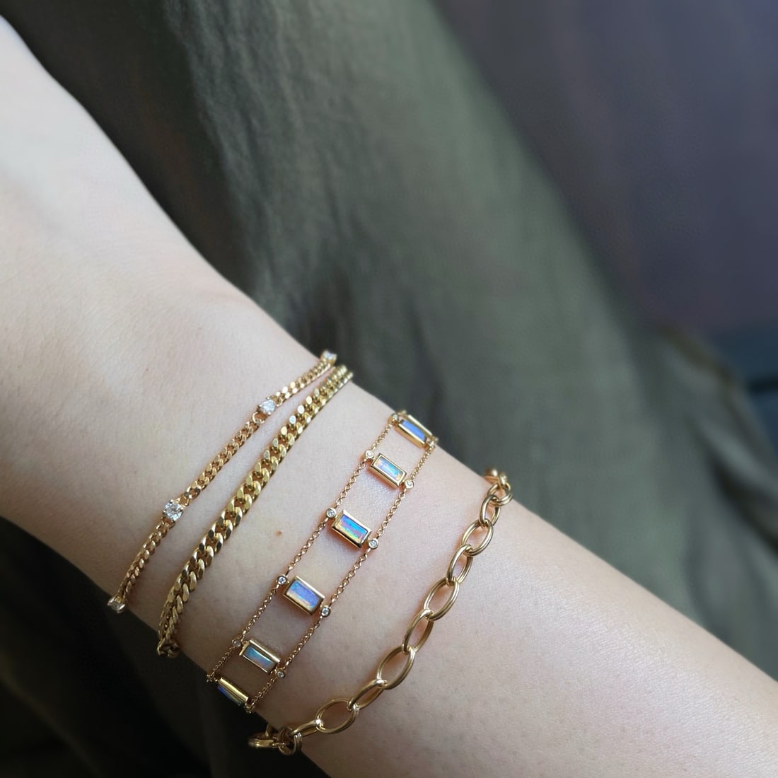 14k Gold 0.6 Ct Natural Opal & Diamond Bracelet - 7