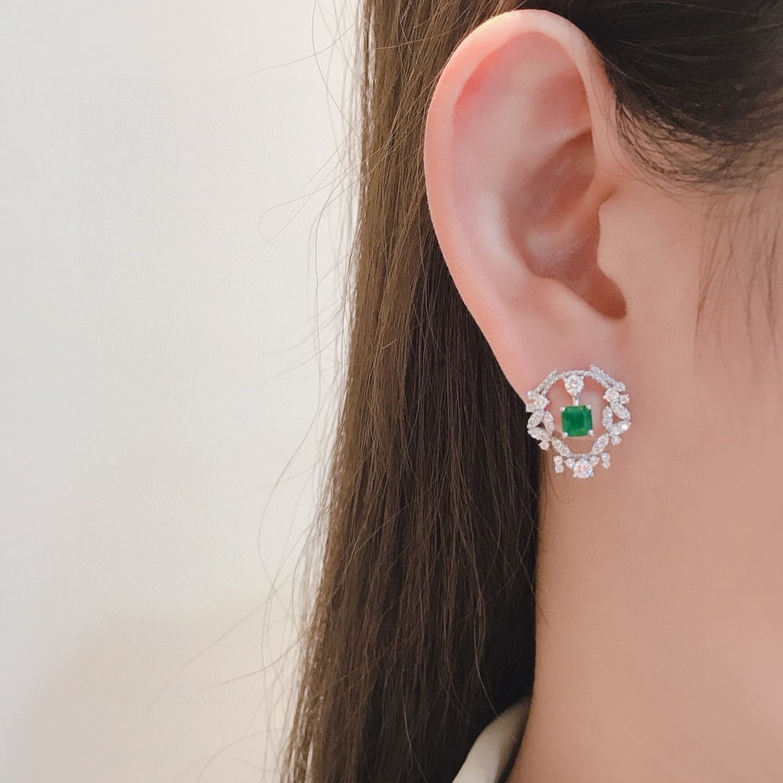 14k Gold 1.47 Ctw Vivid Green Natural Emerald & Diamond Earrings - 2