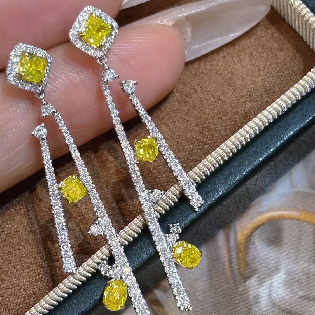 14k Gold 2.5 Ct Natural Yellow Diamond & Diamond Earrings - 5