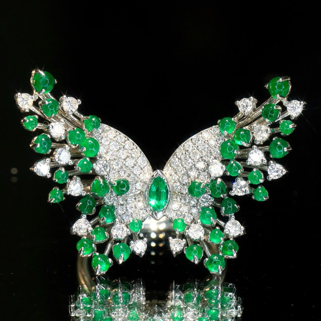 14k Gold 3.2 Ctw Vivid Green Natural Emerald & Diamond Ring/brooch/pendant( Without Chain ): Ref:231048231 // gold content:14k gold // ring size:7. 25us // // main gemstone:emerald // shape:multiply // carat weight:2. 2ct // color:vivid green // treatment:natural // // adjacent gemstone 2 :