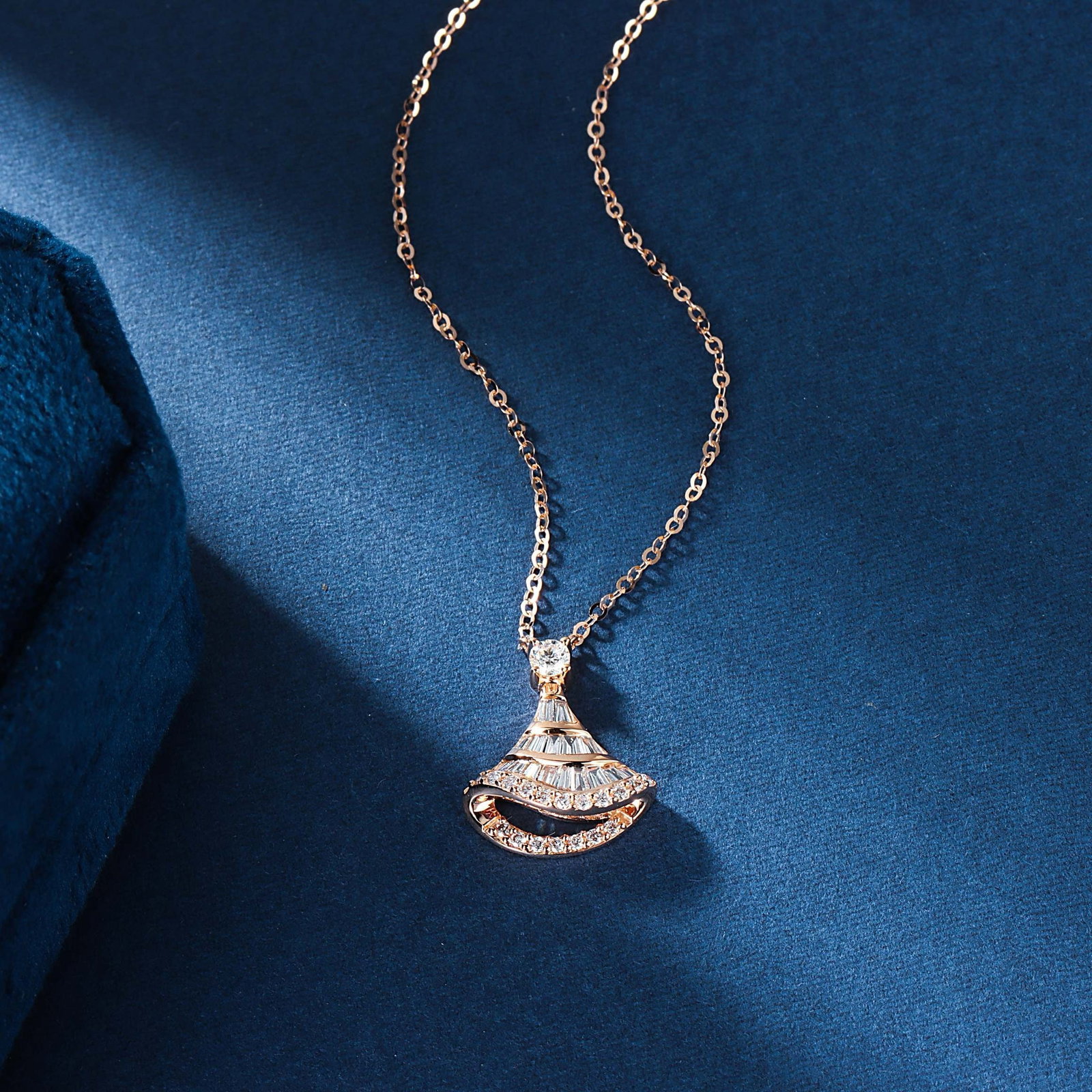 14k Gold 0.39 Ctw Natural H Diamond Necklace - 2
