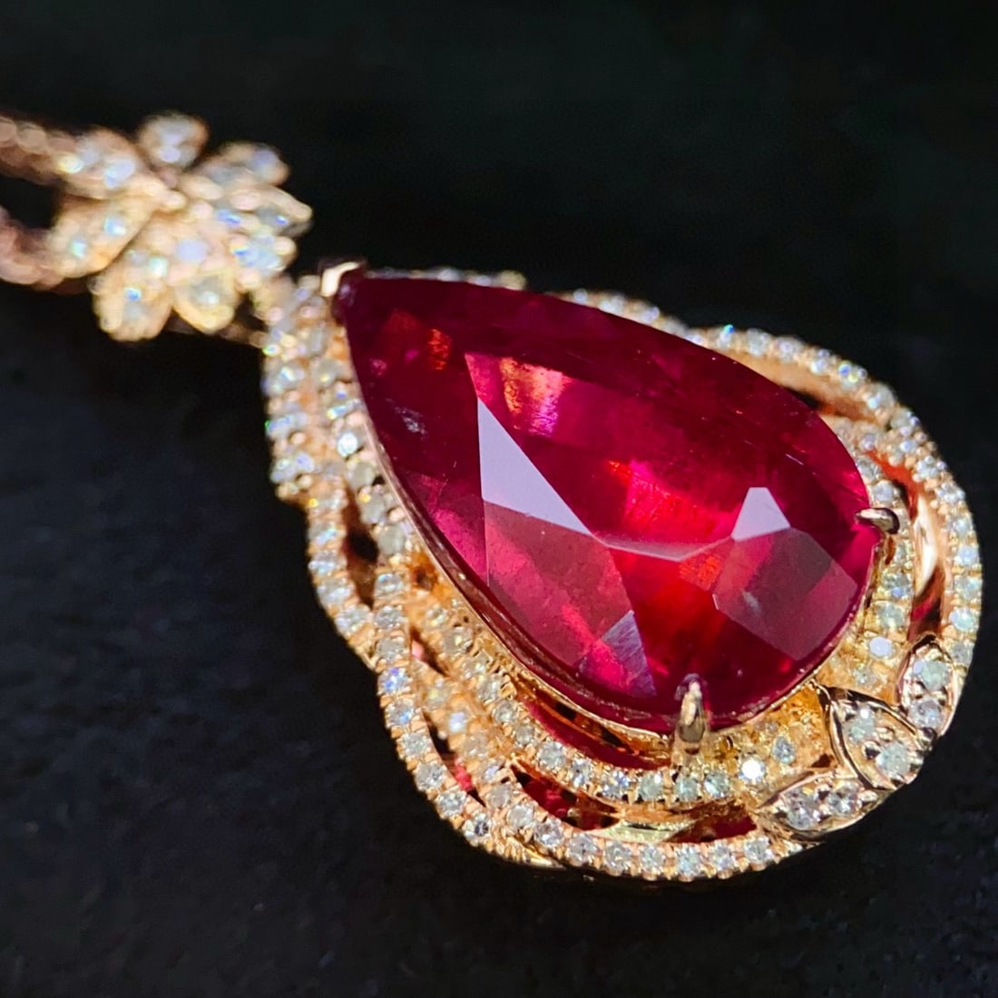 14k Gold 8.16 Ctw Natural Tourmaline & Diamond Pendant( Without Chain ) - 2