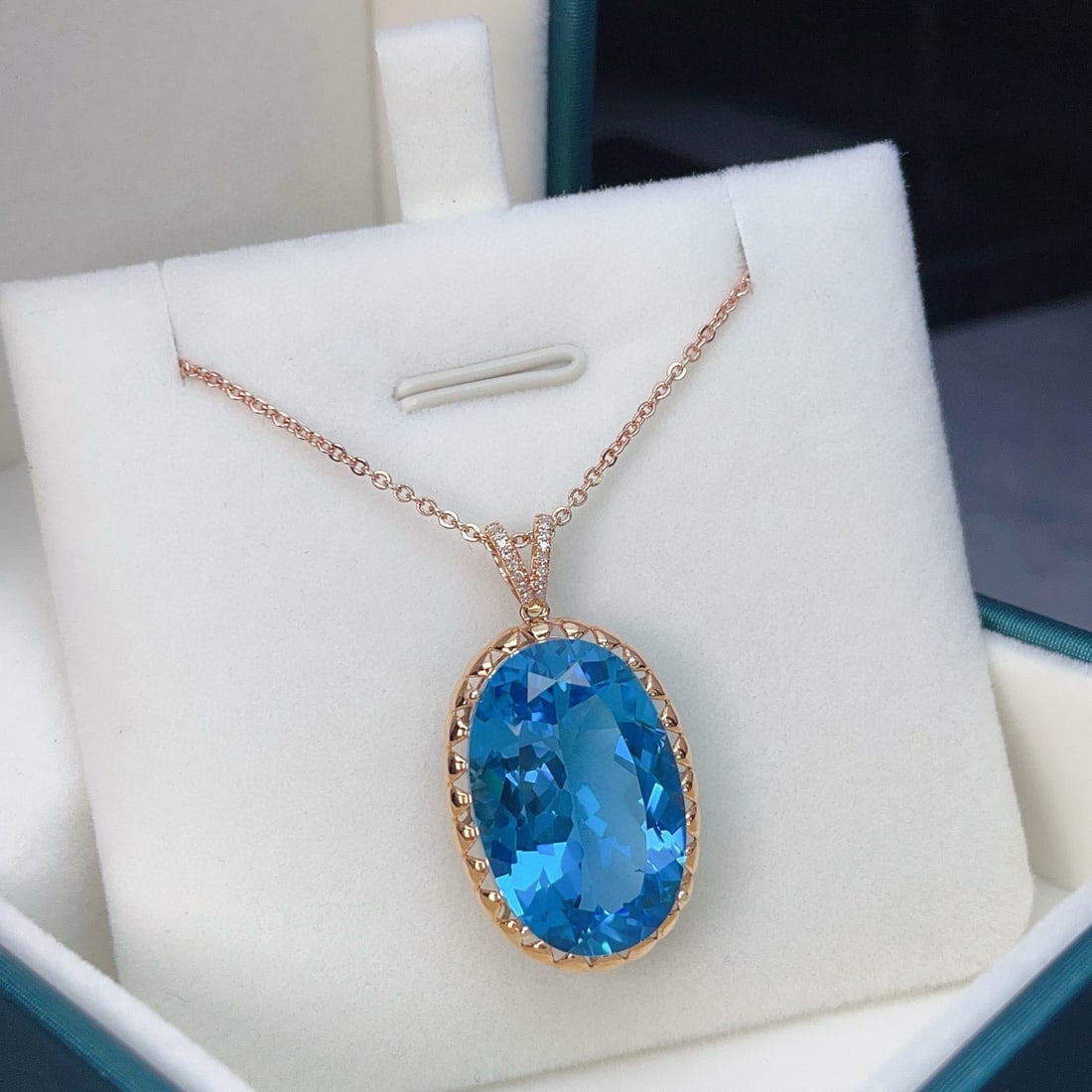 14k Gold 21.05 Ct Natural Topaz & Diamond Pendant( Without Chain ) - 2