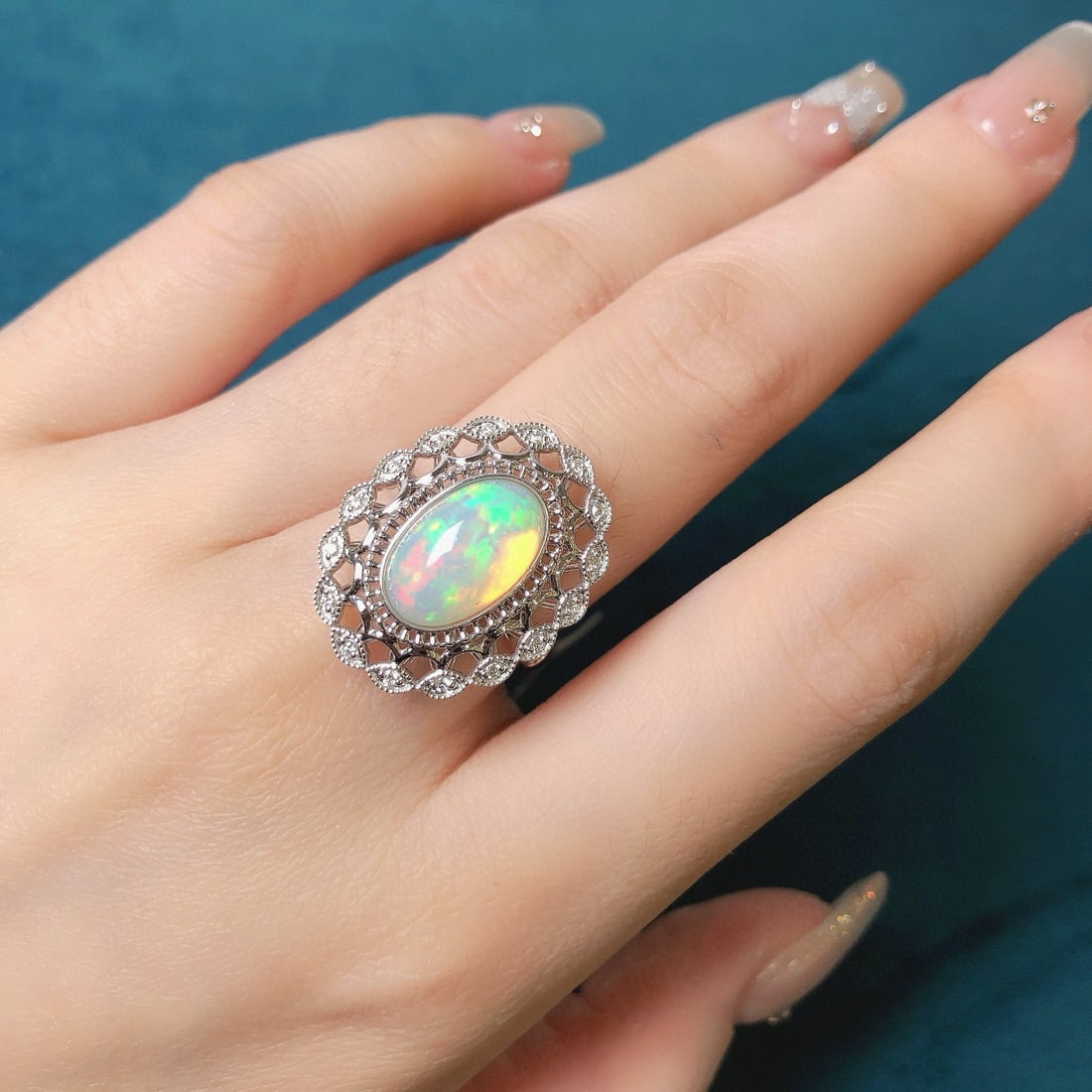 14k Gold 2.59 Ctw Natural Opal & Diamond Ring - 5