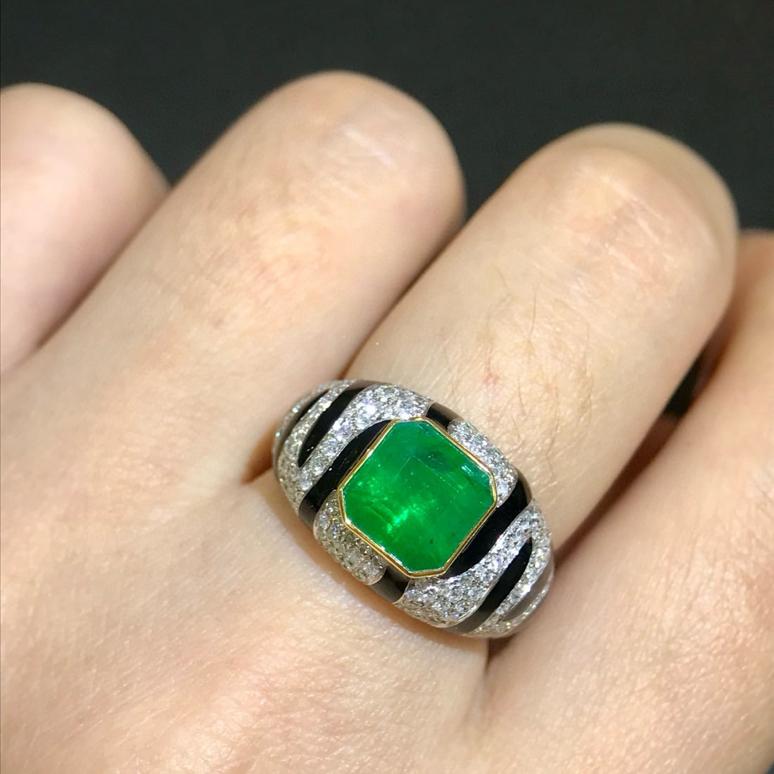 14k Gold 3.32 Ctw Vivid Green Natural Emerald & Diamond Ring - 6