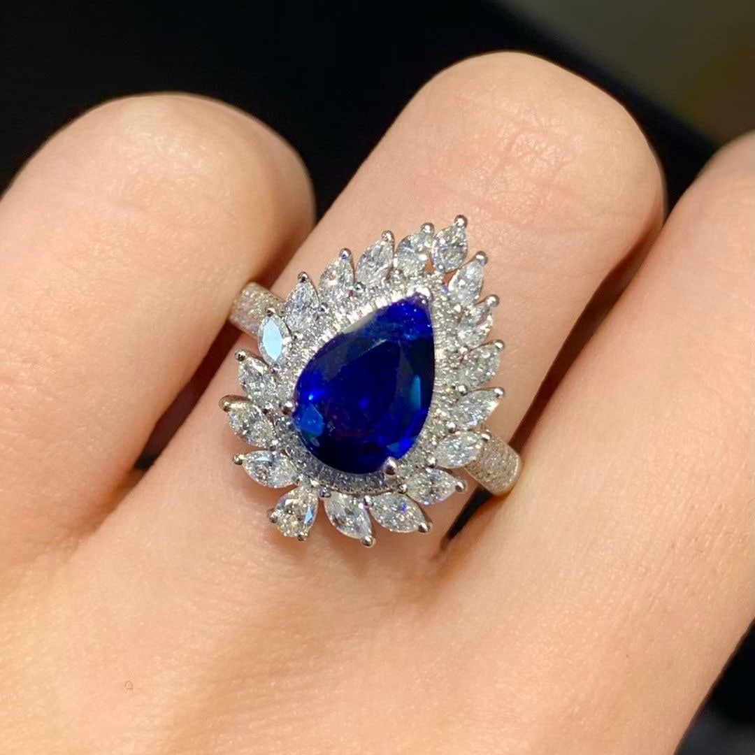 14k Gold 2.2 Ct Natural Sapphire & Diamond Ring - 6