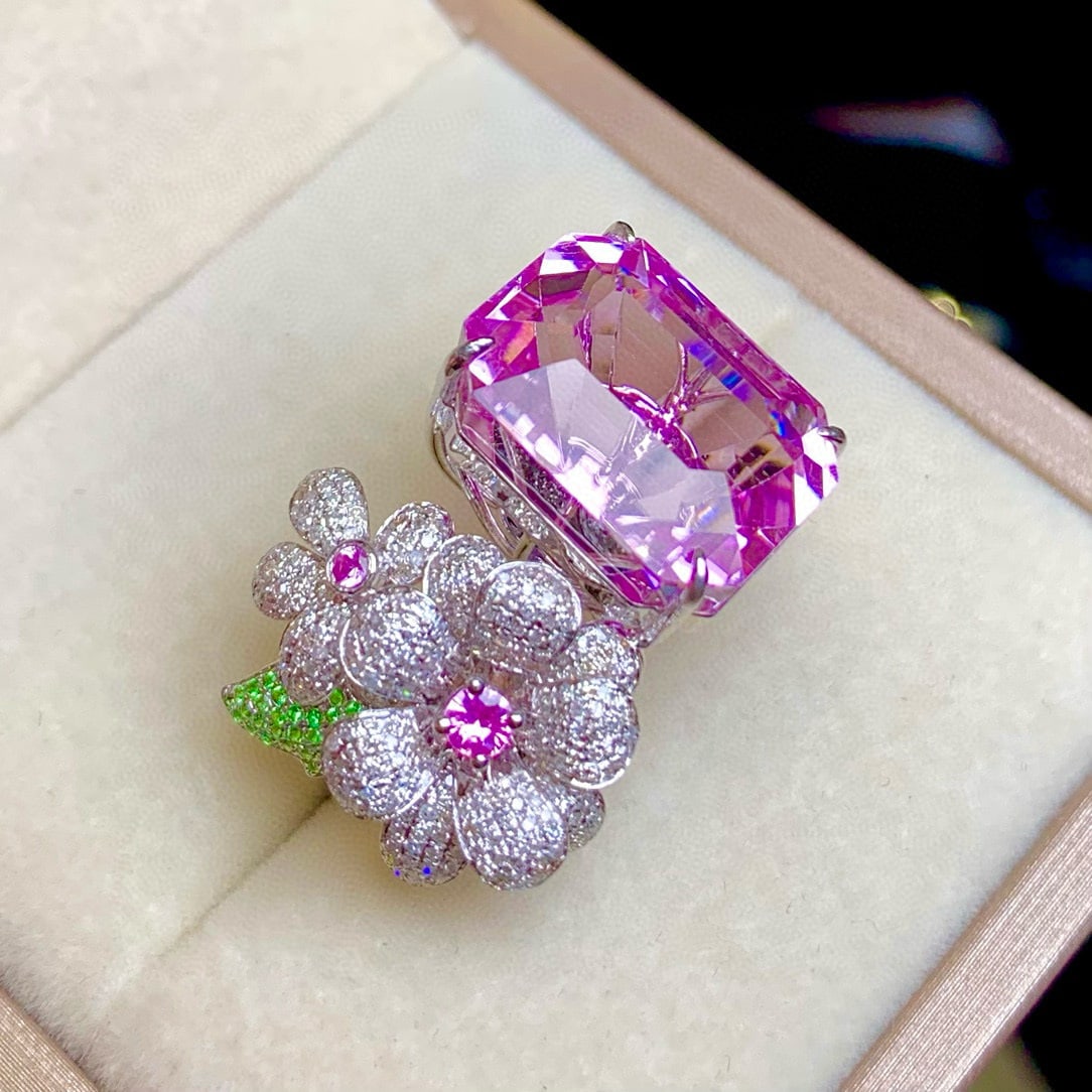 14k Gold 22.6 Ct Natural Kunzite & Diamond & Sapphire & Tsavorite Ring - 2