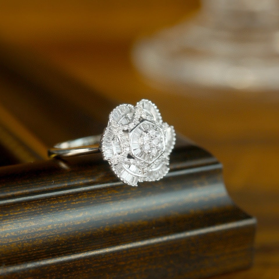 14k Gold 0.70 Ct Natural H Diamond Ring - 5
