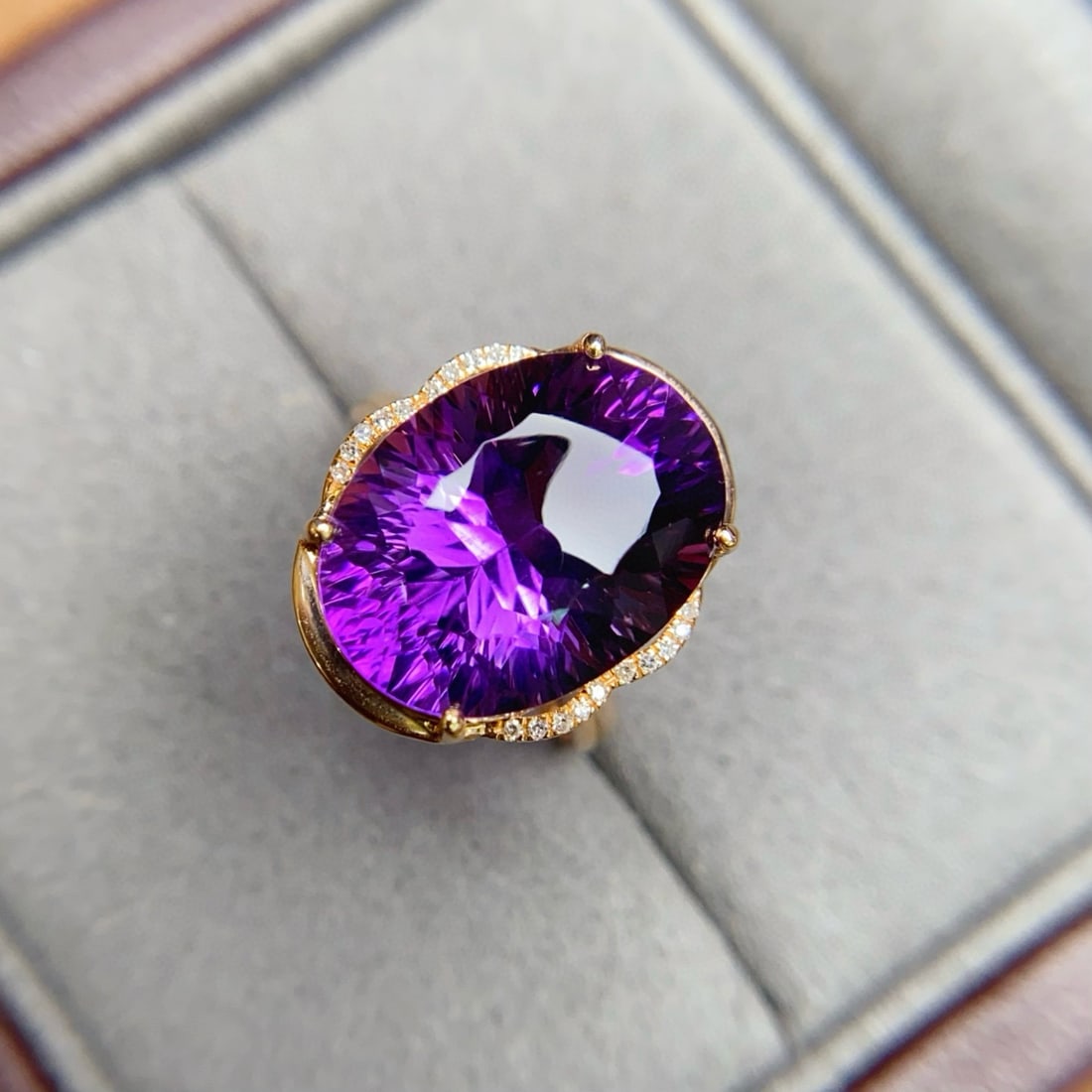 14k Gold 9.76 Ctw Natural Amethyst & Diamond Ring - 4