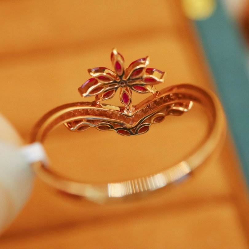 14k Gold 0.65 Ctw Natural Ruby & Diamond Ring - 5