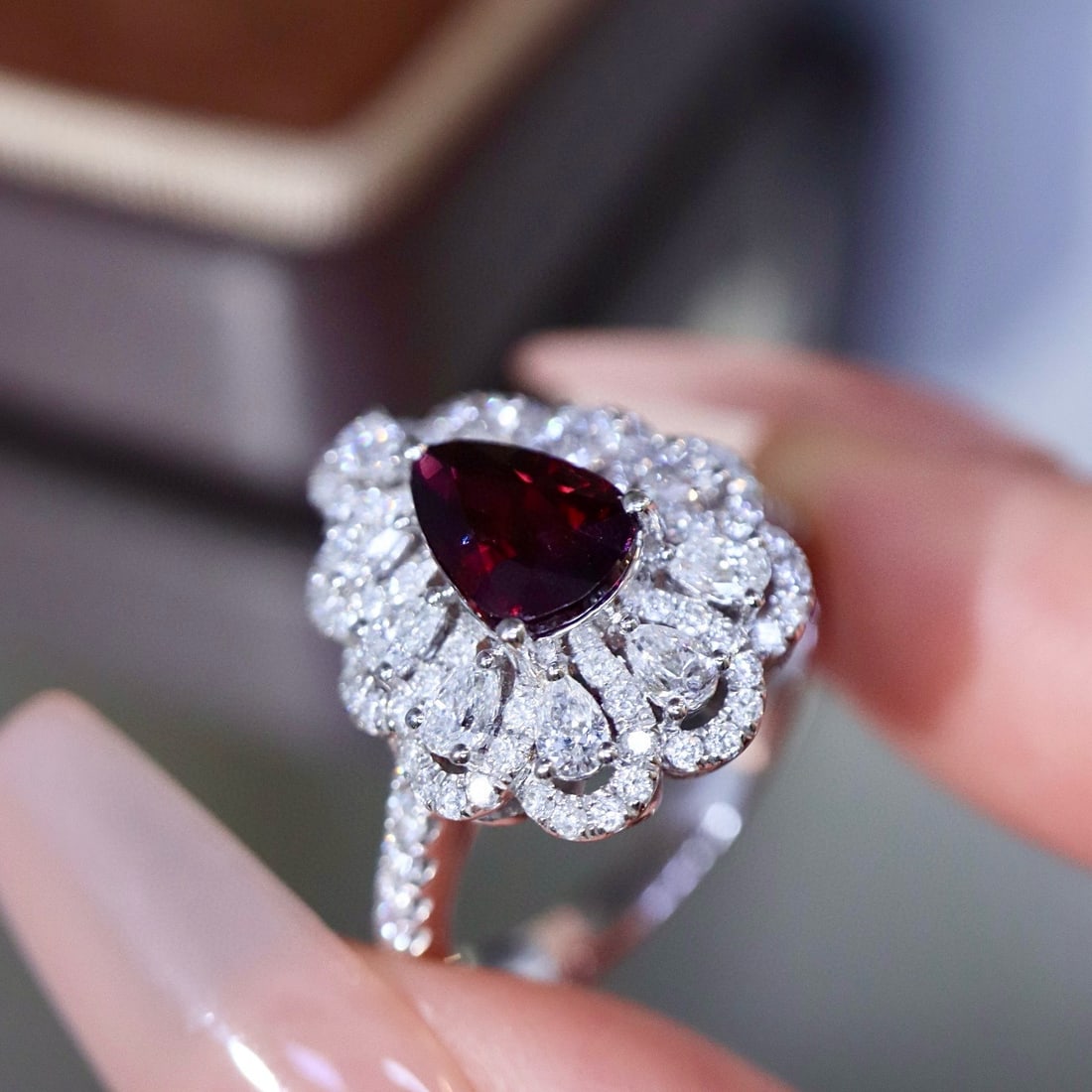 14k Gold 2.05 Ctw Natural Ruby & Diamond Ring - 5