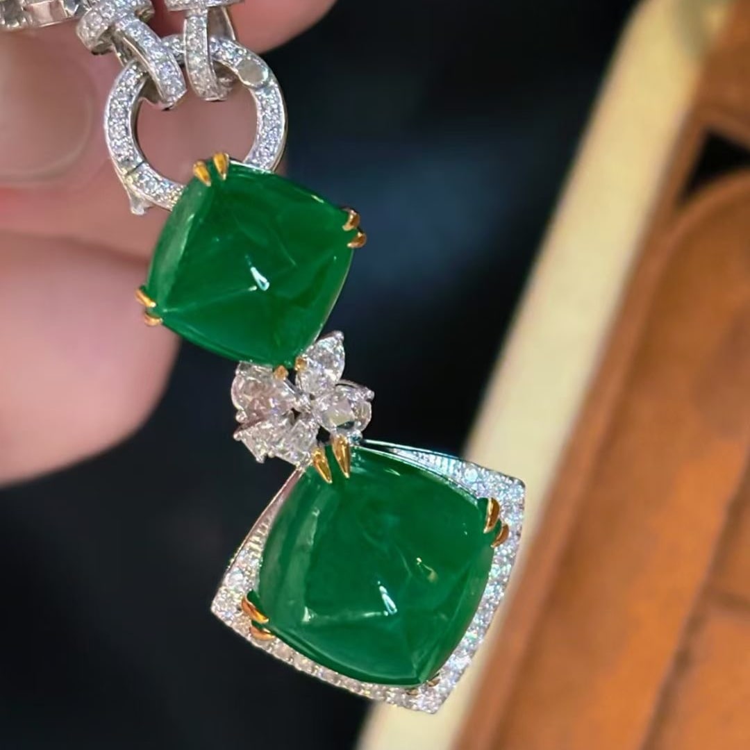 14k Gold 13.3 Ct Vivid Green Natural Emerald & Diamond Pendant( Without Chain ) - 4