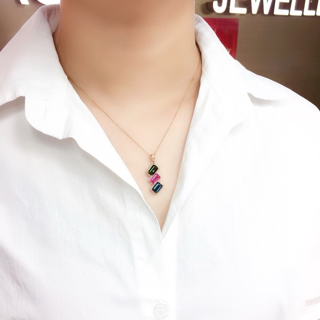 14k Gold 7.5 Ct Natural Tourmaline & Diamond Pendant( Without Chain ) - 5