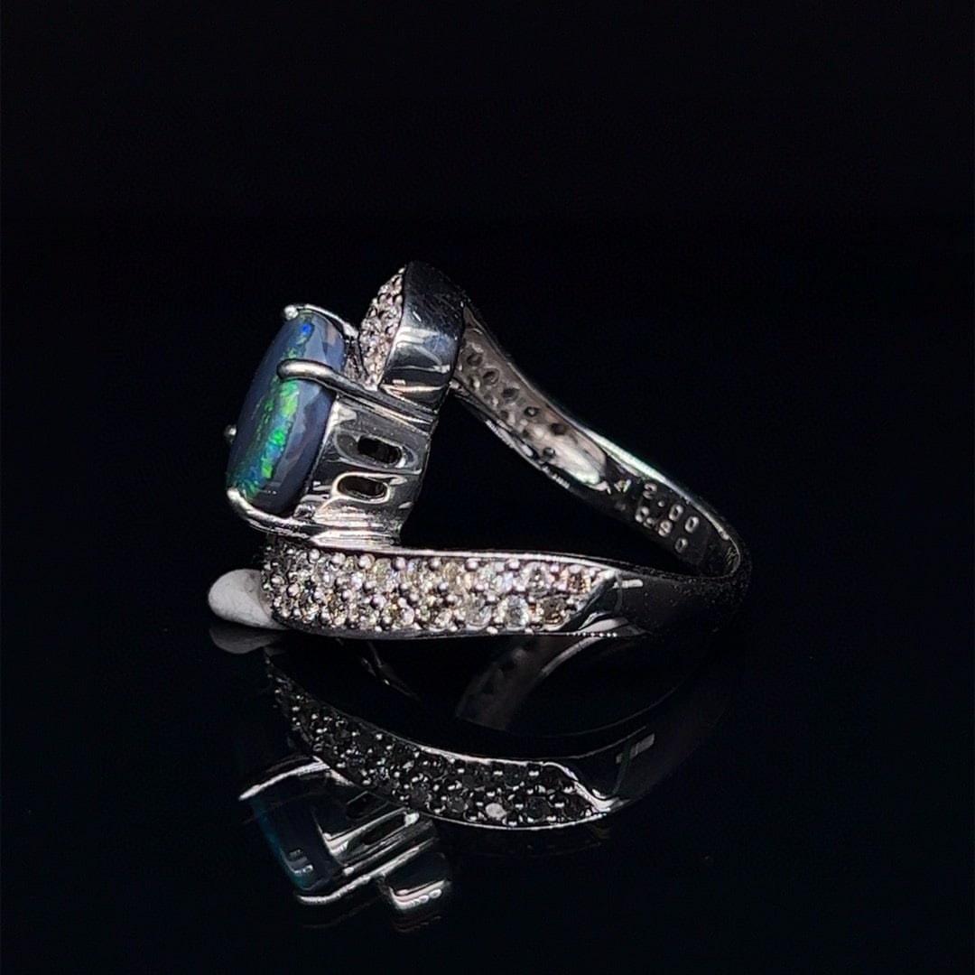 14k Gold 2.8 Ctw Natural Opal & Diamond Ring - 3