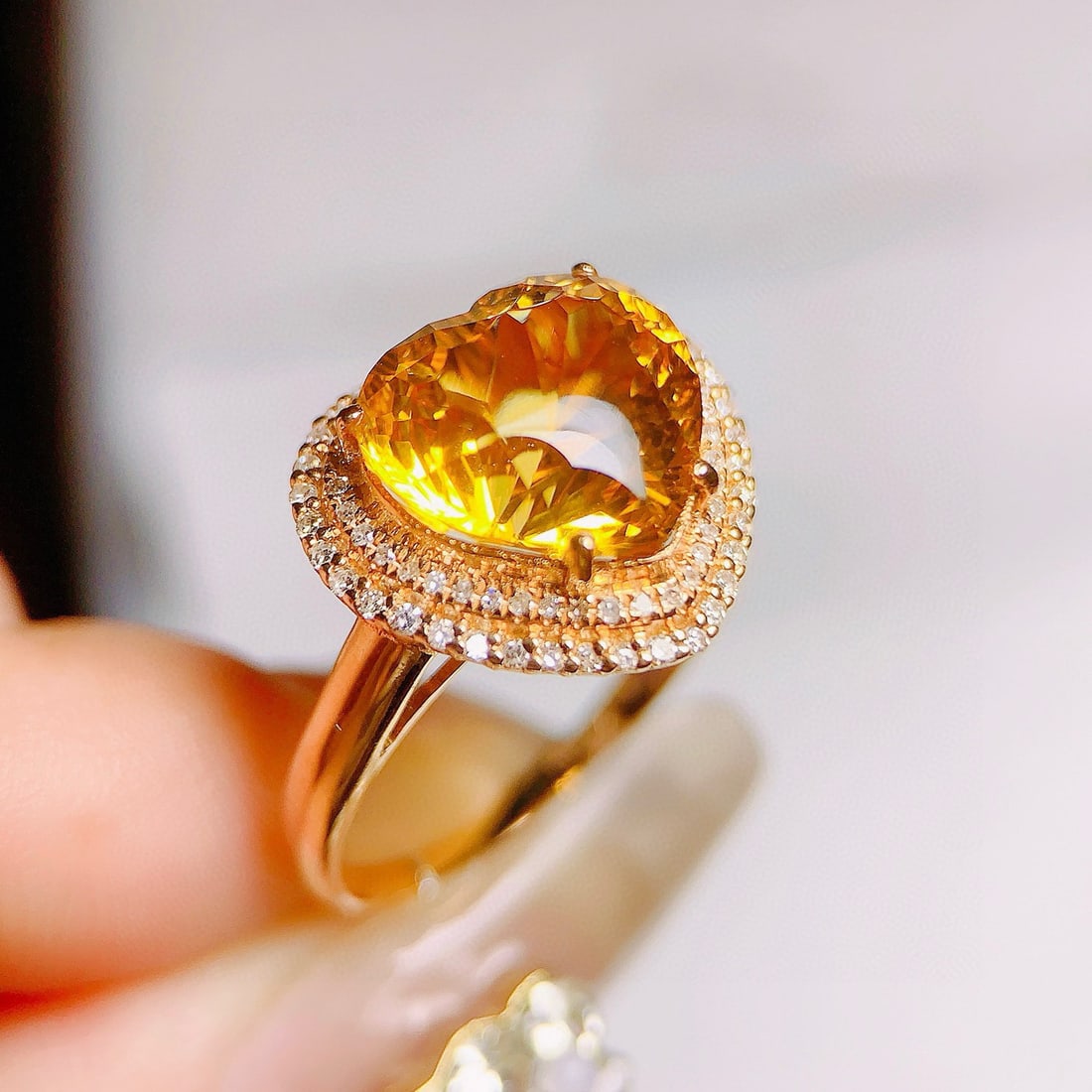 14k Gold 4.54 Ctw Natural Citrine & Diamond Ring - 4