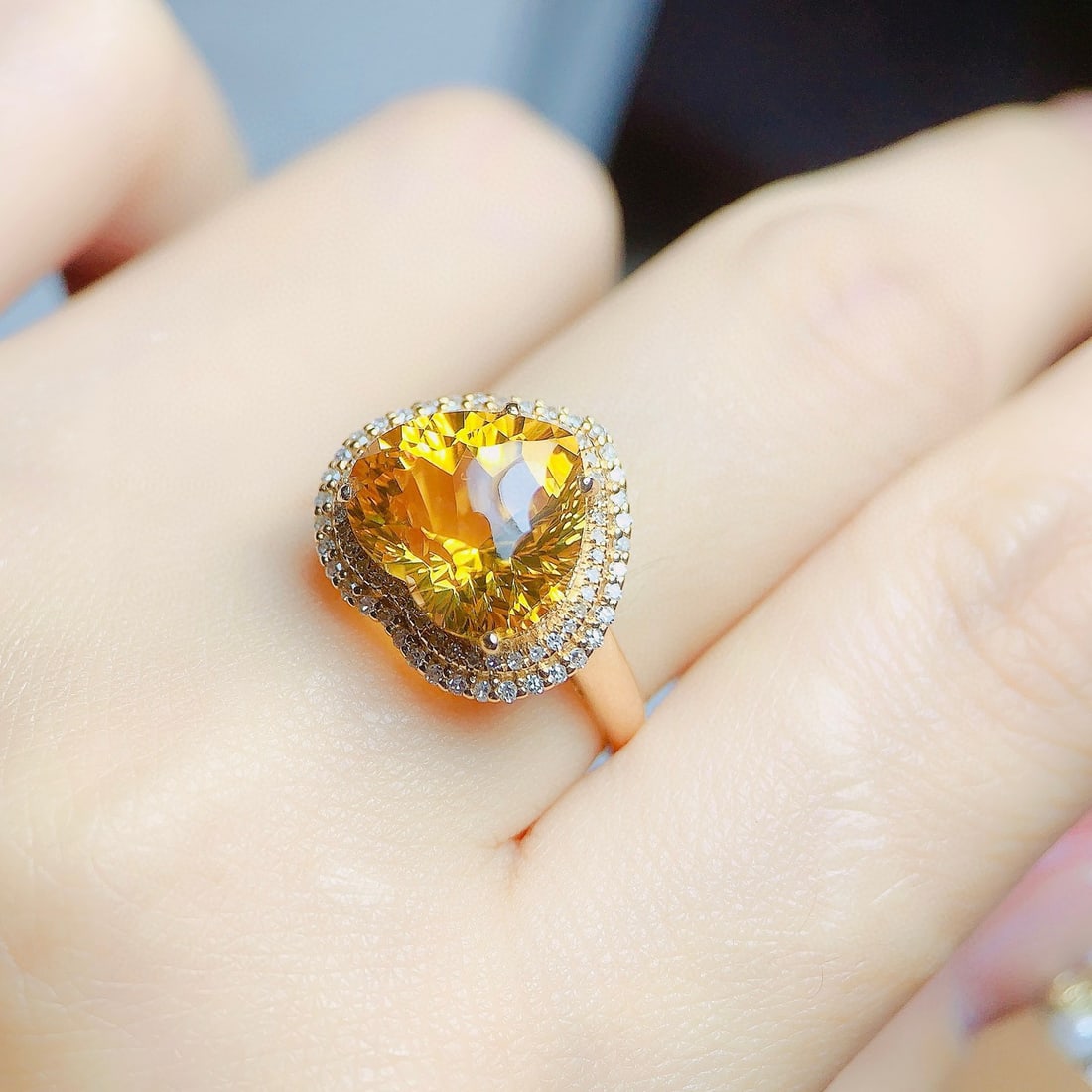 14k Gold 4.54 Ctw Natural Citrine & Diamond Ring - 6
