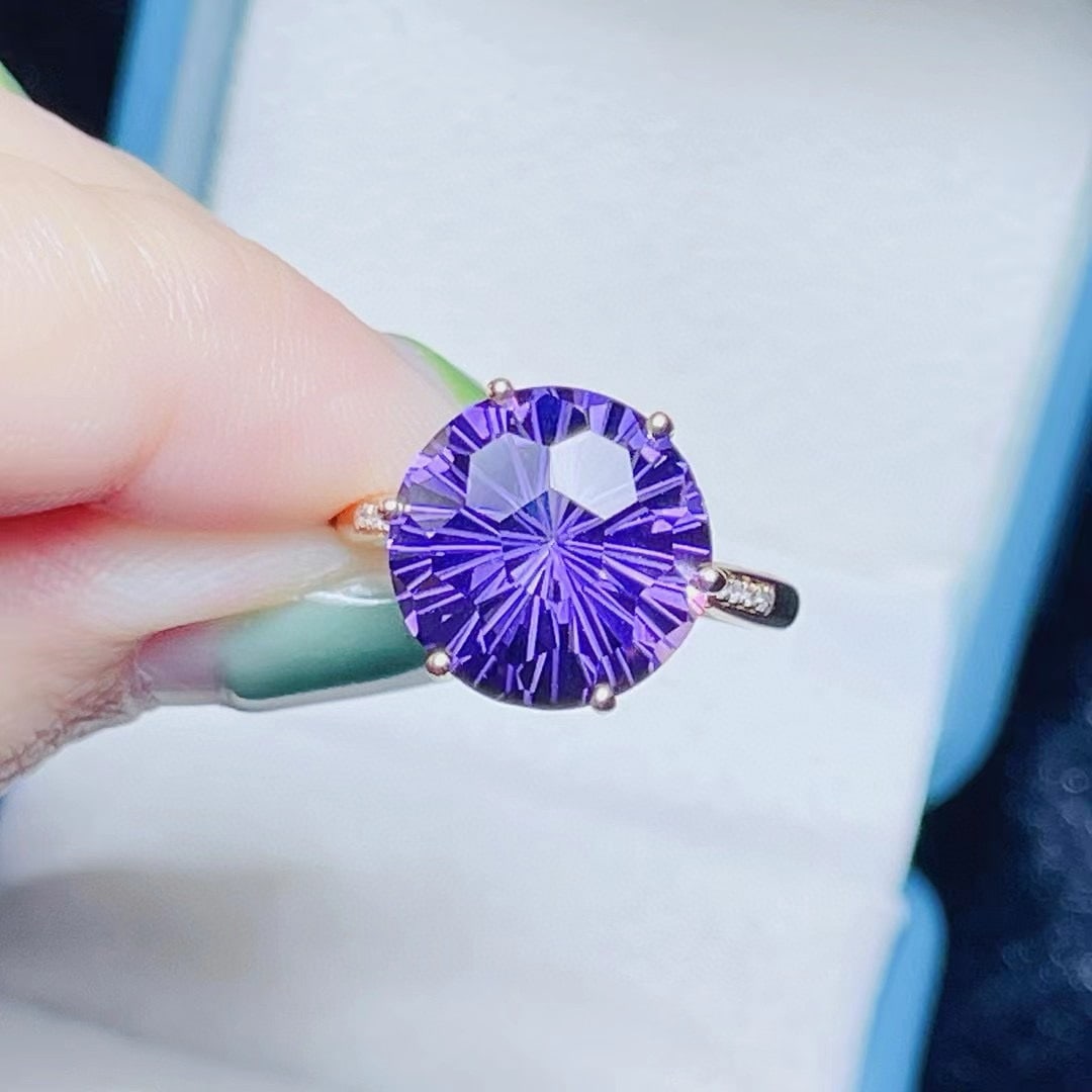 14k Gold 5.93 Ctw Natural Amethyst & Diamond Ring - 2