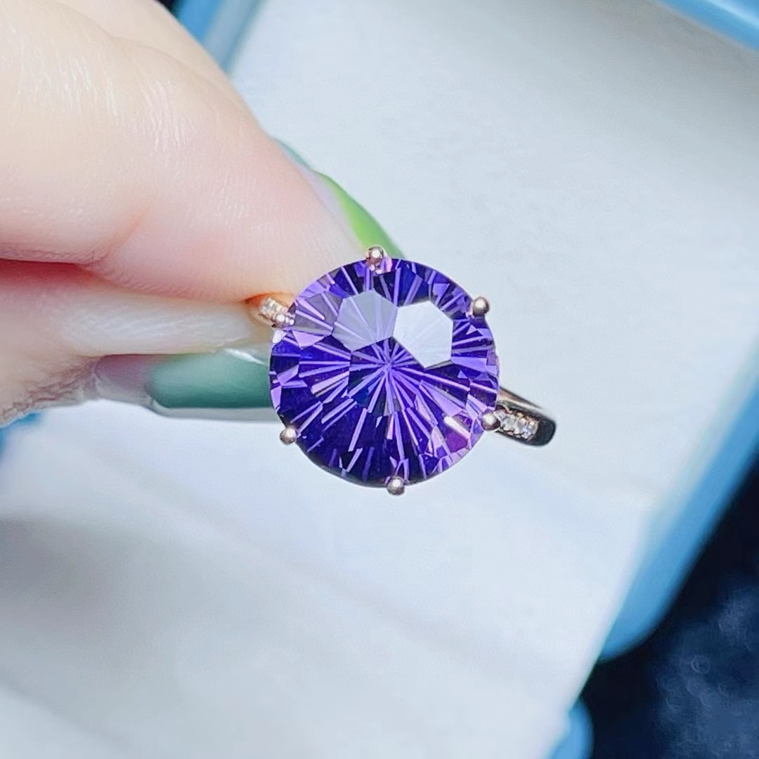 14k Gold 5.93 Ctw Natural Amethyst & Diamond Ring - 3