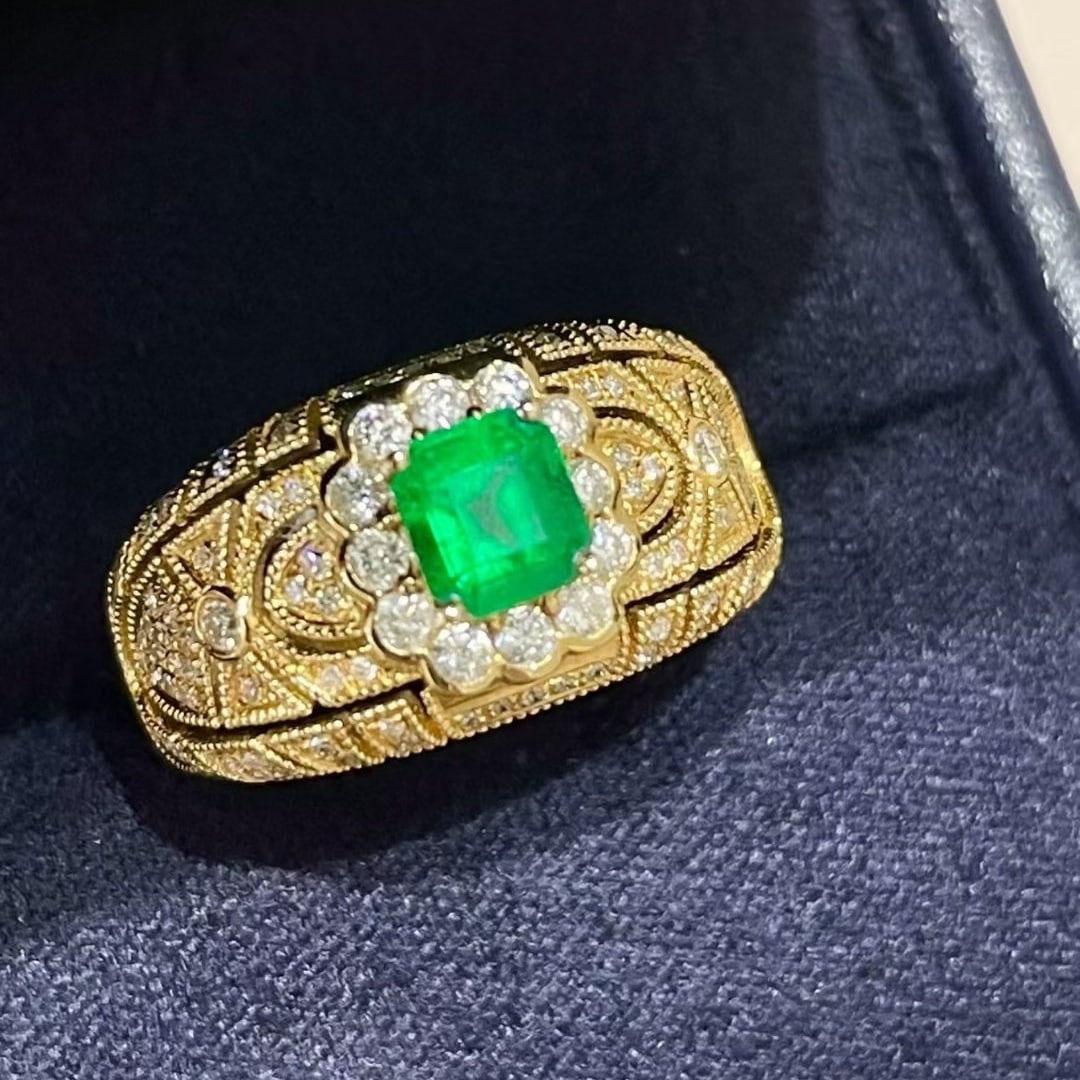 14k Gold 1.31 Ctw Vivid Green Natural Emerald & Diamond Ring - 3