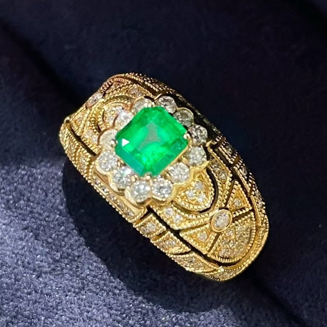 14k Gold 1.31 Ctw Vivid Green Natural Emerald & Diamond Ring - 4