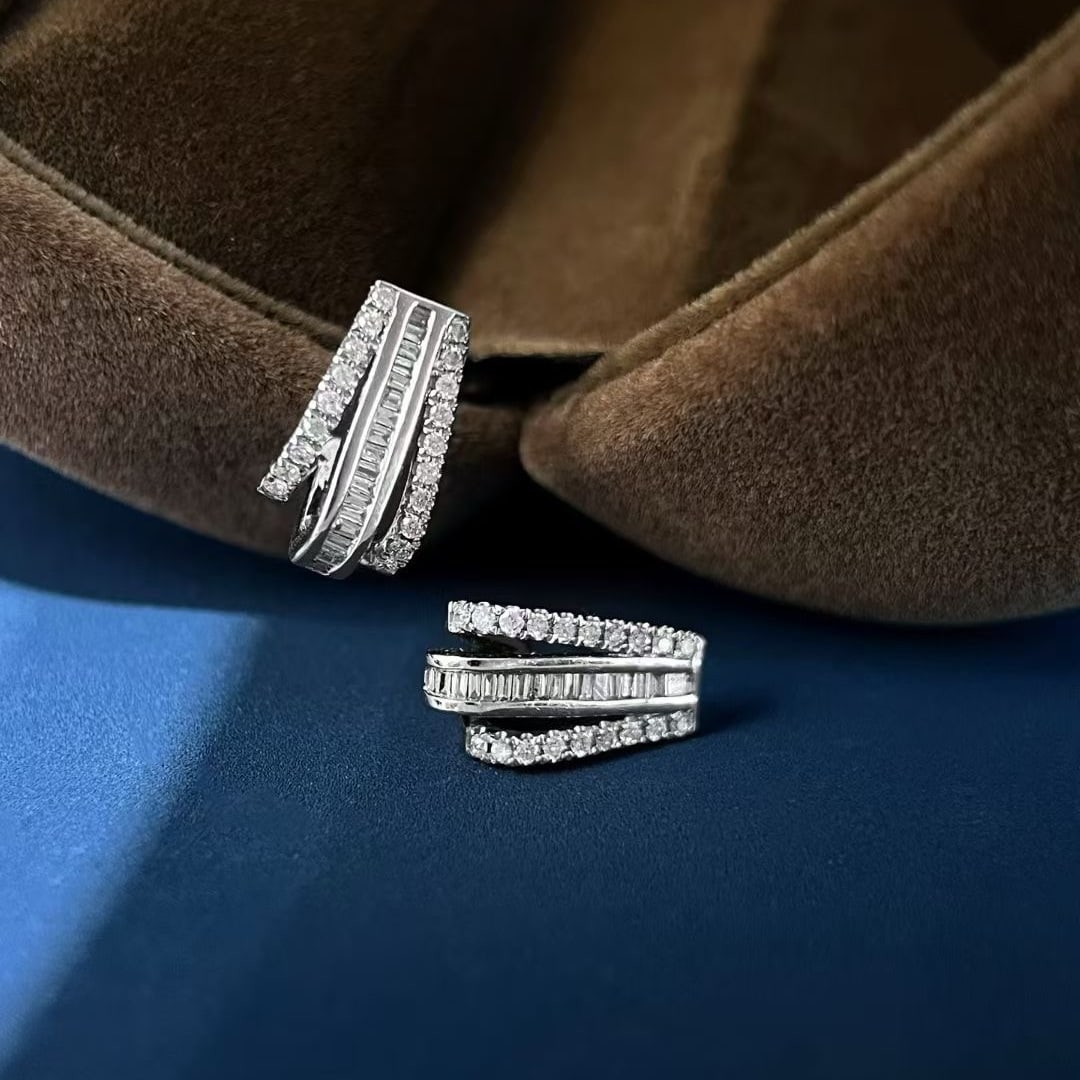 14k Gold 0.55 Ct Natural H Diamond Earrings - 4