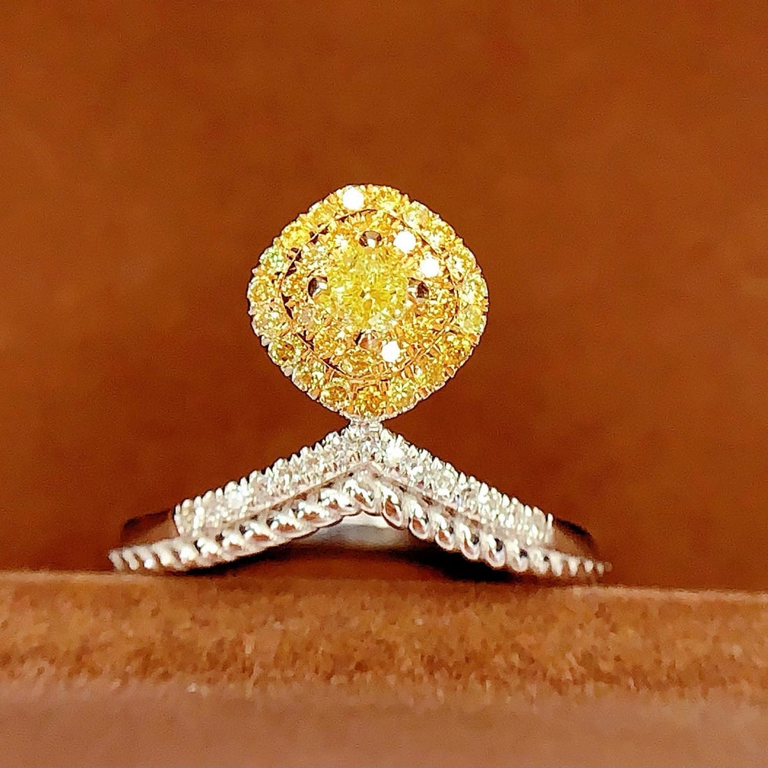 14k Gold 0.35 Ct Natural Yellow Diamond & Diamond Ring: Ref:231048391 // gold content:14k gold // ring size:7. 25us // // main gemstone:yellow diamond // shape:cushion // carat weight:0. 35ct // color:yellow // treatment:natural // // adjacent gemstone 2