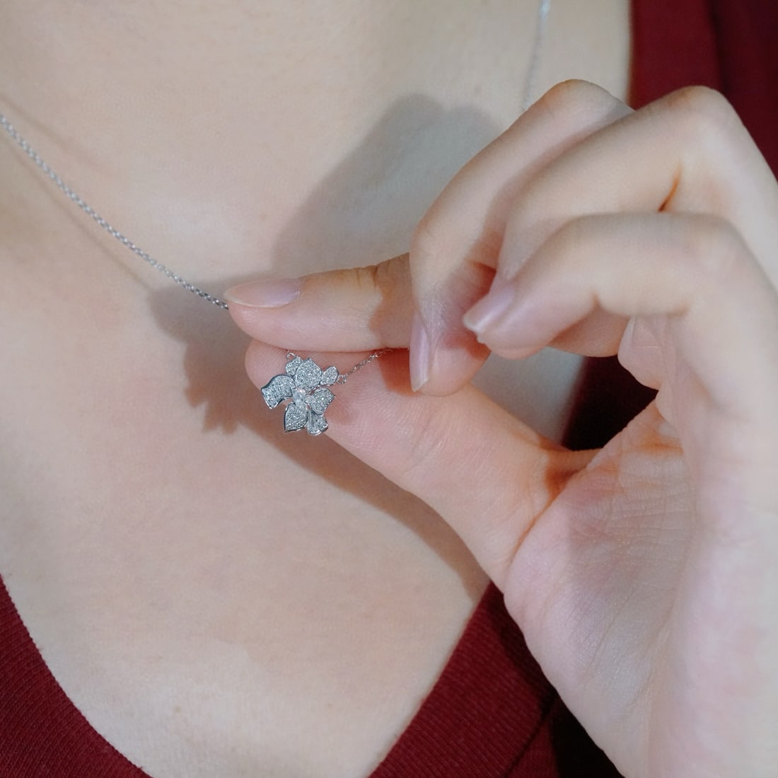 14k Gold 0.30 Ct Natural H Diamond & Flowers Necklace - 3