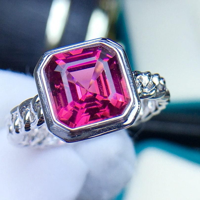 14k Gold 3.6 Ct Natural Tourmaline Ring - 4