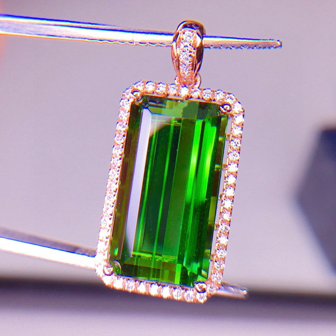 14k Gold 7.2 Ct Natural Tourmaline & Diamond Pendant( Without Chain ) - 4