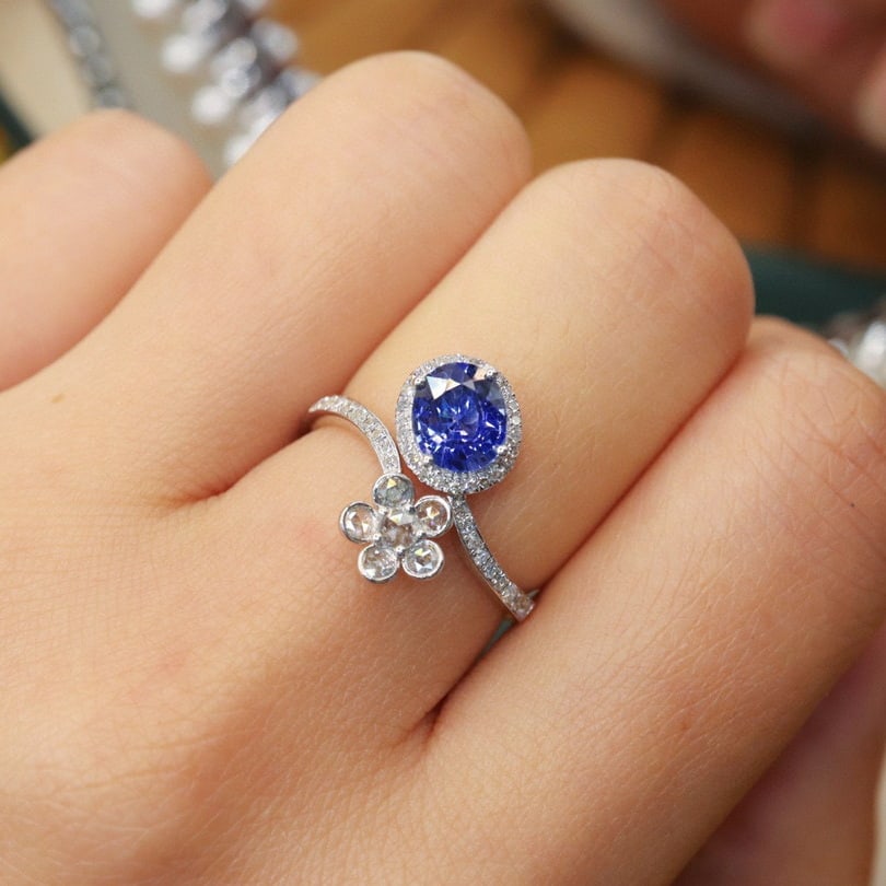 14k Gold 1.61 Ctw Natural Sapphire & Diamond Ring - 5