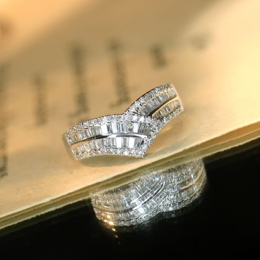14k Gold 0.5 Ct Natural H Diamond Ring - 4
