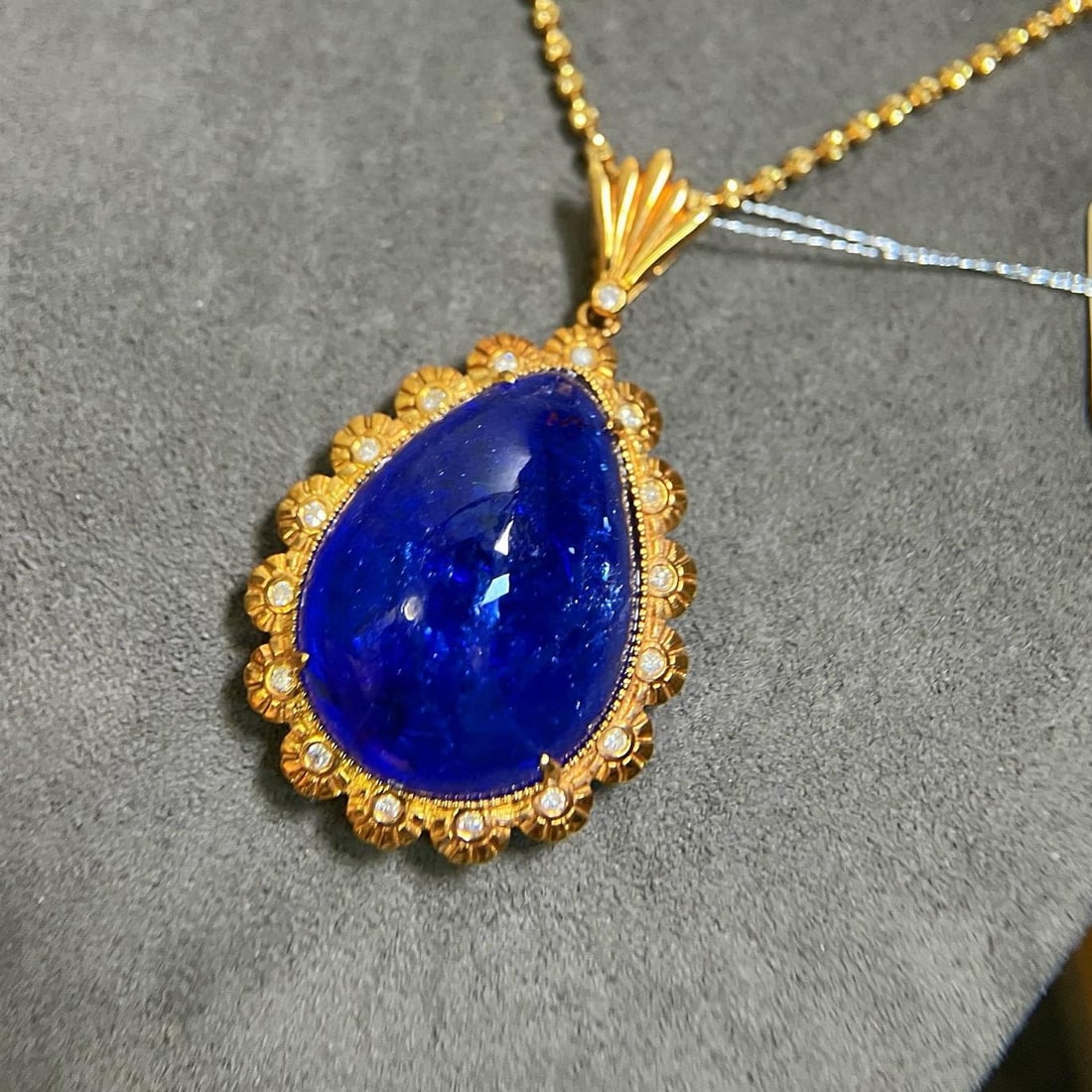 14k Gold 29.58 Ctw Natural Tanzanite & Diamond Pendant( Without Chain ) - 6