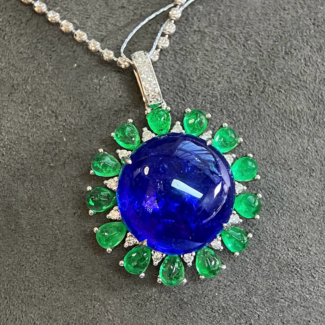 14k Gold 20.00 Ctw Natural Tanzanite & Emerald Pendant( Without Chain ) - 5