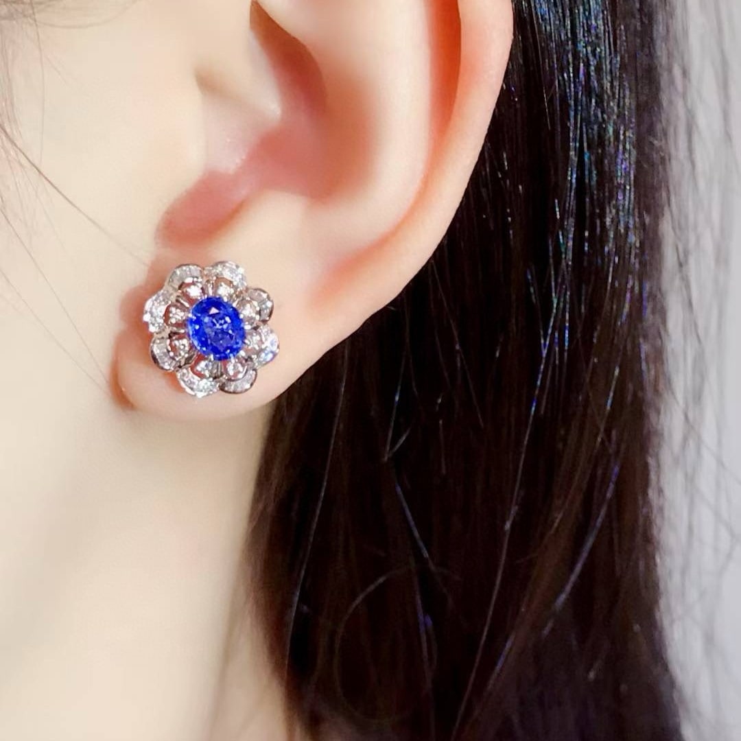 14k Gold 2.05 Ctw Natural Sapphire & Diamond Earrings - 3