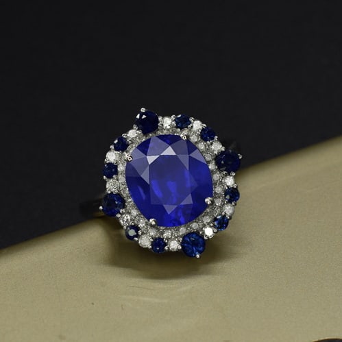 14k Gold 3.47 Ctw Natural Sapphire & Diamond Ring: Ref:231051004 // gold content:14k gold // ring size:7. 25us // // main gemstone:sapphire // shape:oval // carat weight:3. 15ct // color:blue // treatment:natural // // adjacent gemstone 2 : diamond