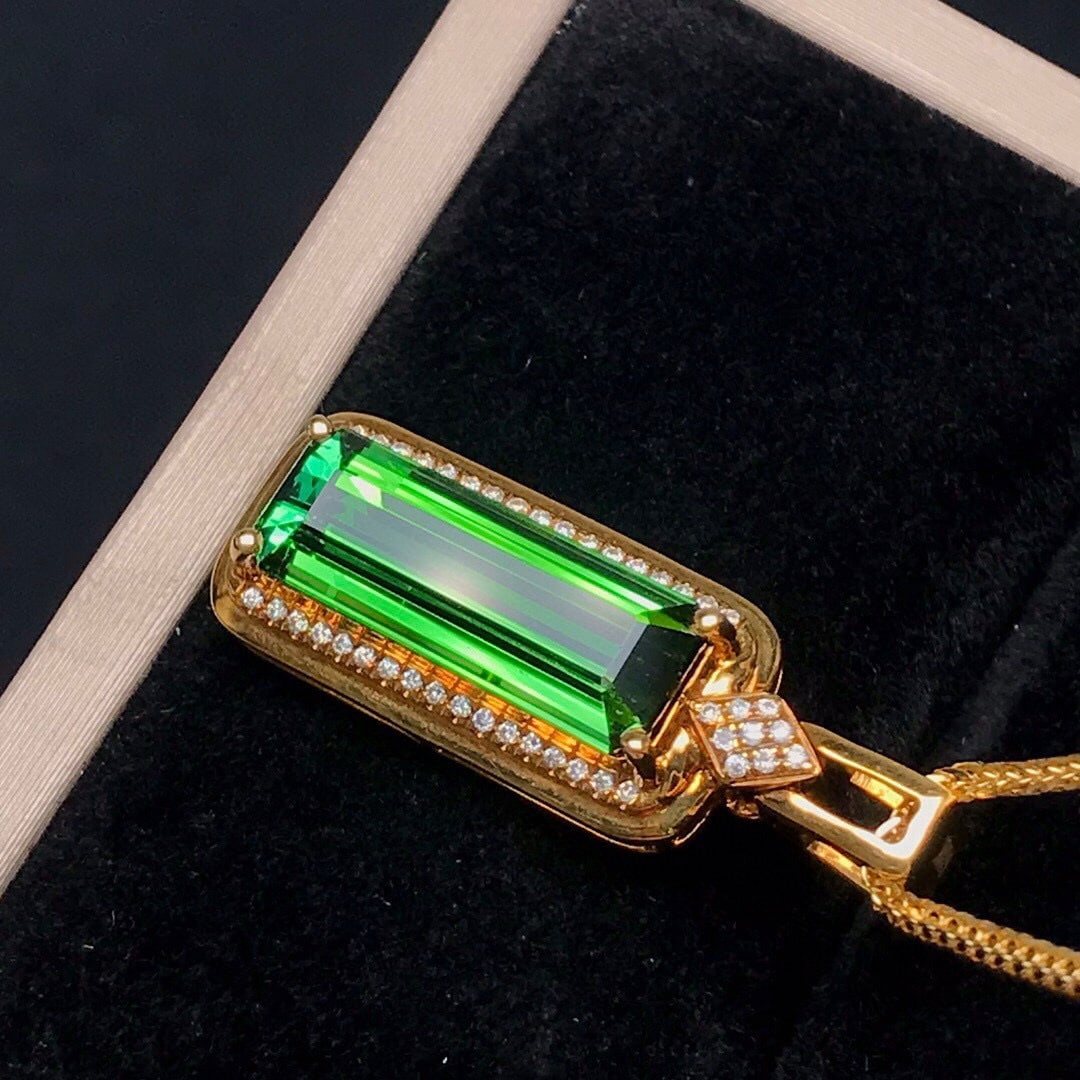 14k Gold 4.48 Ct Natural Tourmaline & Diamond Pendant( Without Chain ) - 3