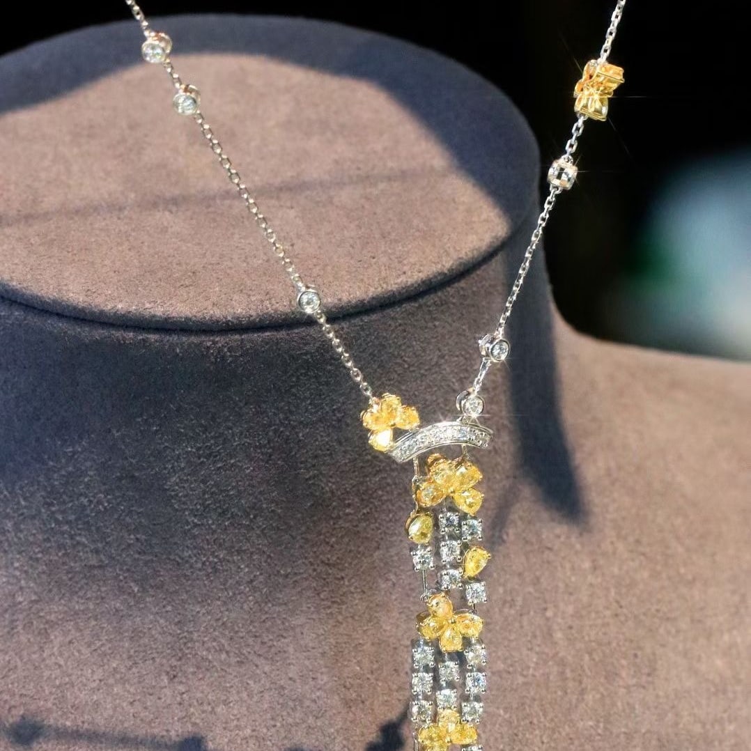 14k Gold 4 Ct Natural Color Diamond Necklace - 2