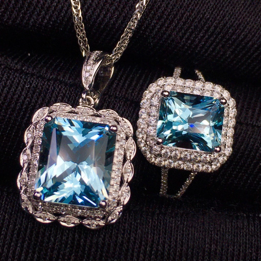 14k Gold 5.69 Ct Natural Aquamarine & Diamond Jewelry Set - 2