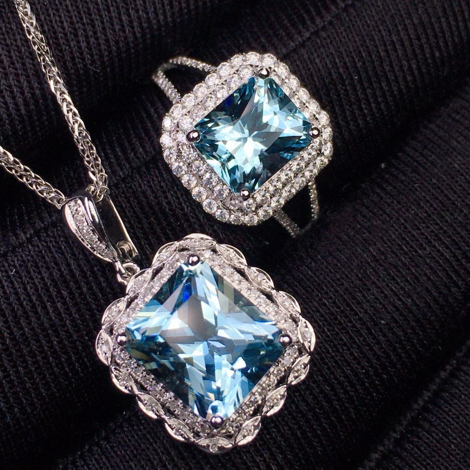 14k Gold 5.69 Ct Natural Aquamarine & Diamond Jewelry Set - 3