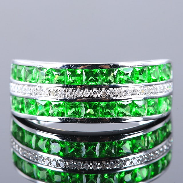 14k Gold 1.78 Ctw Natural Tsavorite & Diamond Ring: Ref:231051130 // gold content:14k gold // ring size:7. 25us // // main gemstone:tsavorite // shape:princess // carat weight:1. 7ct // color:green // treatment:natural // // adjacent gemstone 2 :